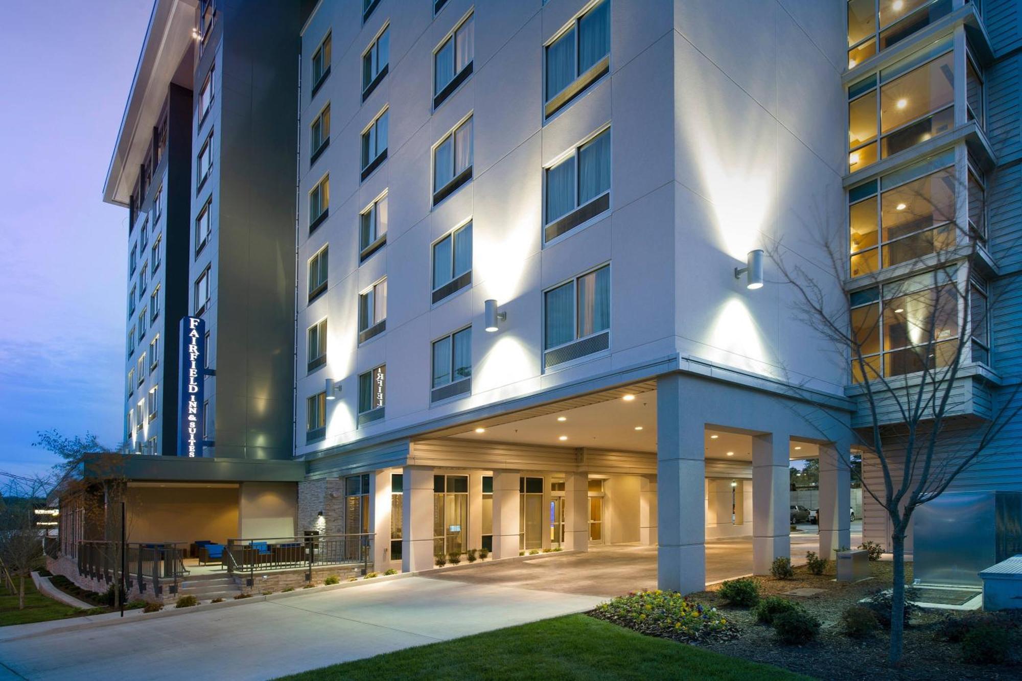 Fairfield Inn And Suites By Marriott Nashville Downtown/The Gulch Eksteriør billede